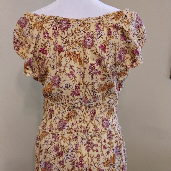 Old Navy Women's Yellow Floral Smocked Maxi Dress Short sleeve Size L - Picture 5 of 16